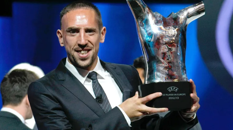 Franck Ribéry s trofejí pro nejlepšího hráče Evropy