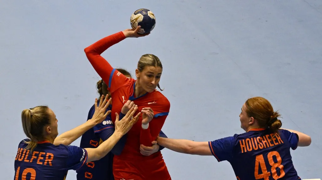 Natálie Kuxová v utkání proti Nizozemkám
