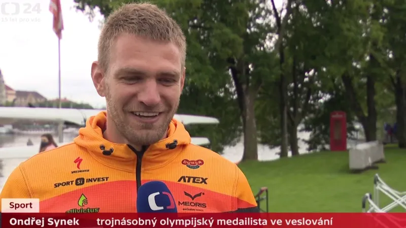 Synek si dobíral Podrazila: Kdyby dostal minutu, nemusel by chodit už na loděnici