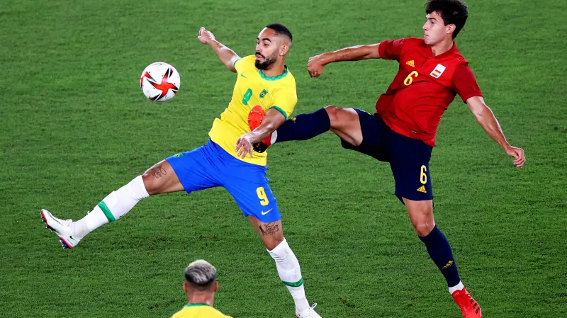 Finálový zápas na olympiádě v Tokiu mezi Brazílií a Španělskem