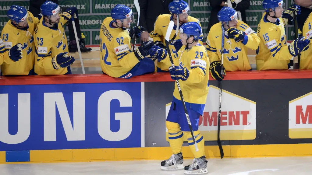 Radost hokejistů Švédska