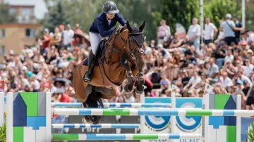 Strnadlová skončila třetí v parkurové Grand Prix v Olomouci