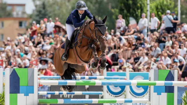 Strnadlová skončila třetí v parkurové Grand Prix v Olomouci
