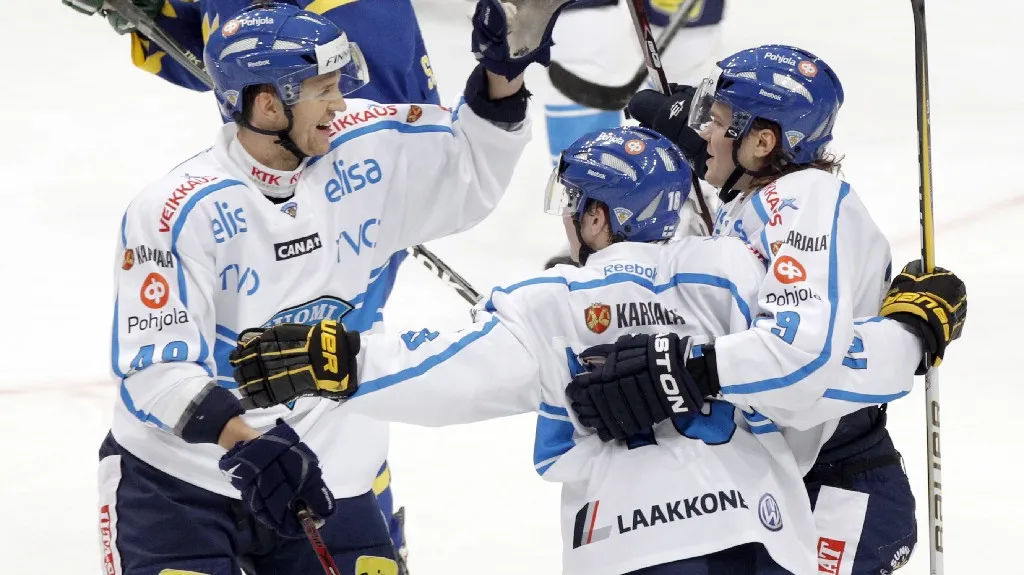 Radost hokejistů Finska