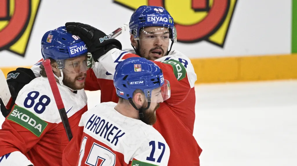 Radost českého tria Pastrňák, Hertl, Hronek