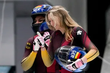 Němky Nolteová s Leviovou slaví olympijské zlato z dvojbobu