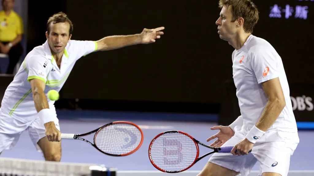 Radek Štěpánek s Kanaďanem Danielem Nestorem