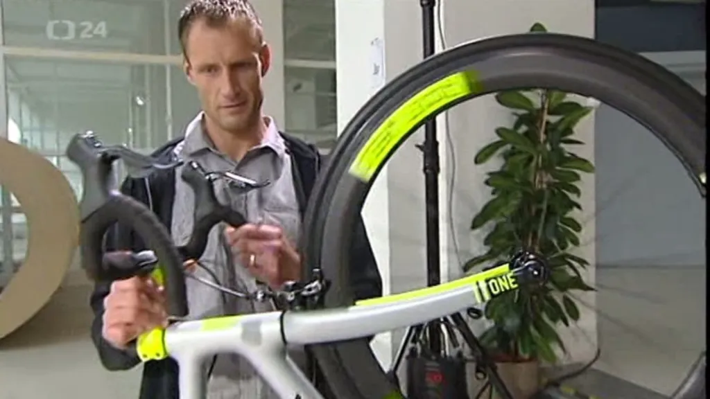 Ondřej Sosenka chce zaútočit na rekord v hodinovce