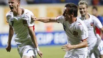 Jan Chramosta slaví vstřelení branky v zápase proti Kostarice