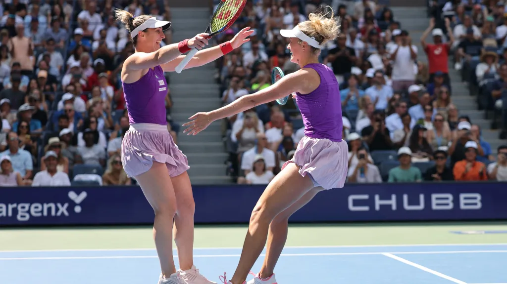 Dabrowská s Routliffeovou se radují z triumfu v deblu na US Open