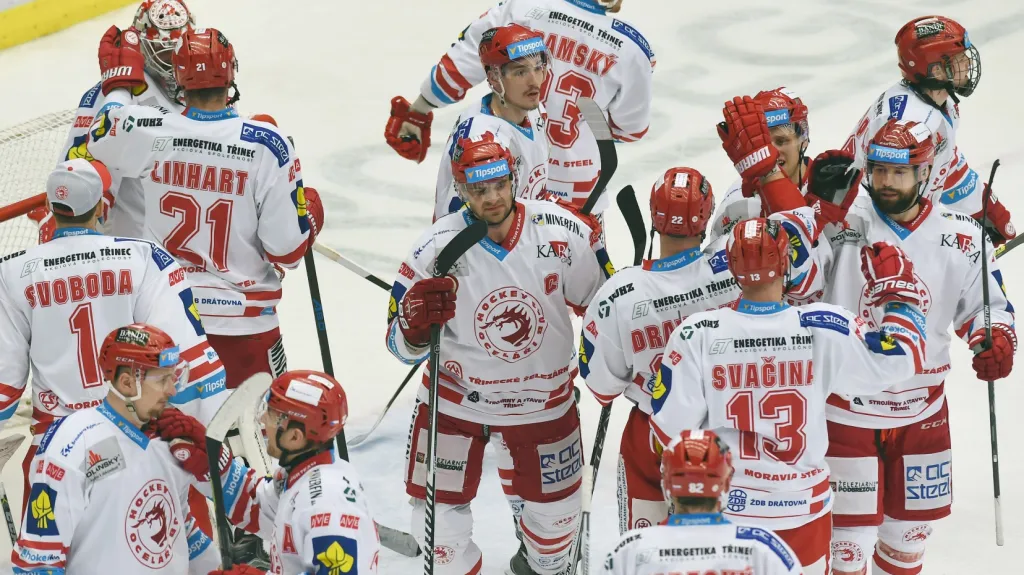Slavící hokejisté Třince
