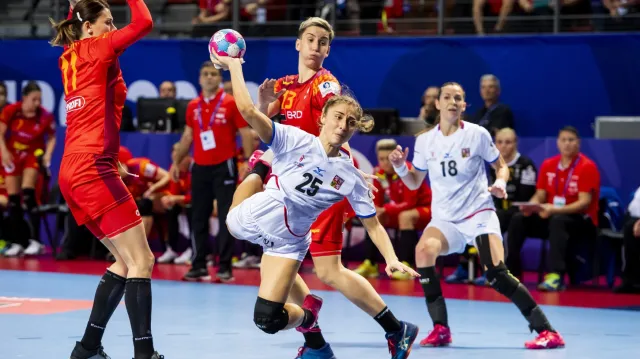 České házenkářky na úvod ME podlehly Rumunsku 28:31