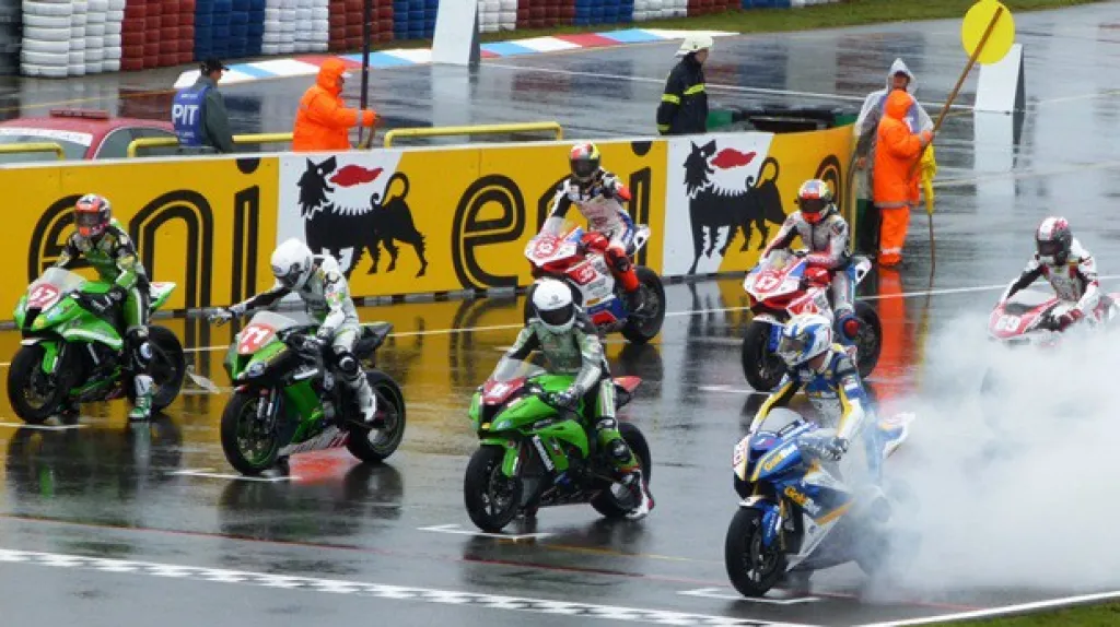 Start kategorie Superstock 1000