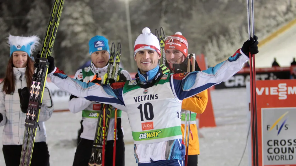 Slavící český sdruženář Miroslav Dvořák