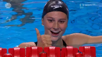 McIntoshová přidala na MS čtvrté zlato za triumf v polohovém závodě na 400 m