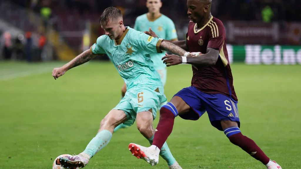 Conrad Wallem v dresu Slavie