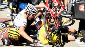 Porte, Mollema a Froome po pádu