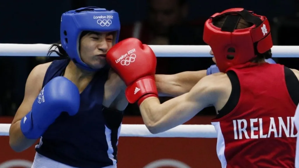 Irka Taylorová v semifinále boxu