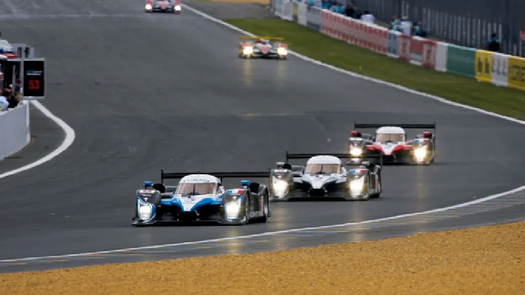 Závod série Le Mans