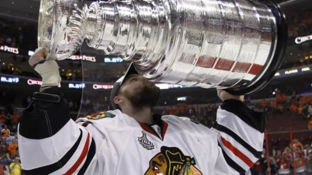 Chicago má po 49 letech Stanley Cup