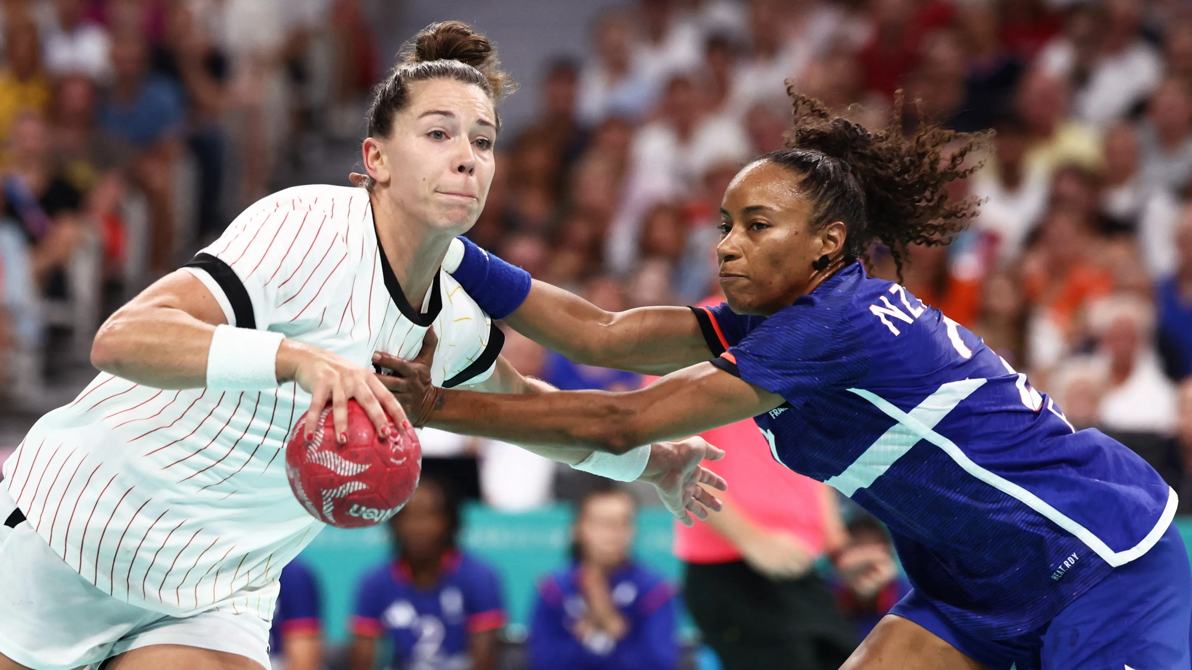 Záznam čtvrtfinále házenkářek Francie – Německo