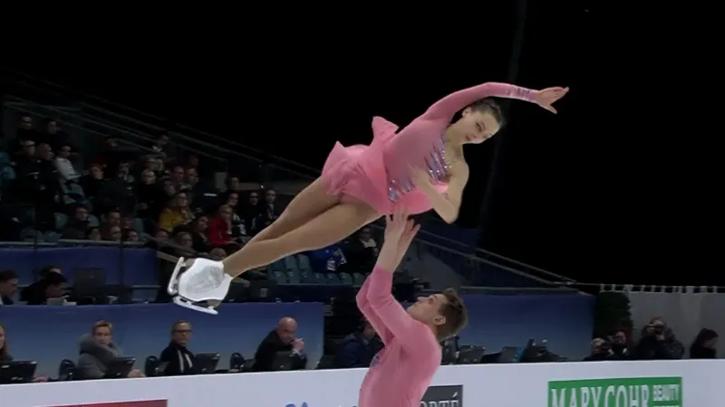 Nejlepší krátký program v podání Bojkovové s Kozlovským