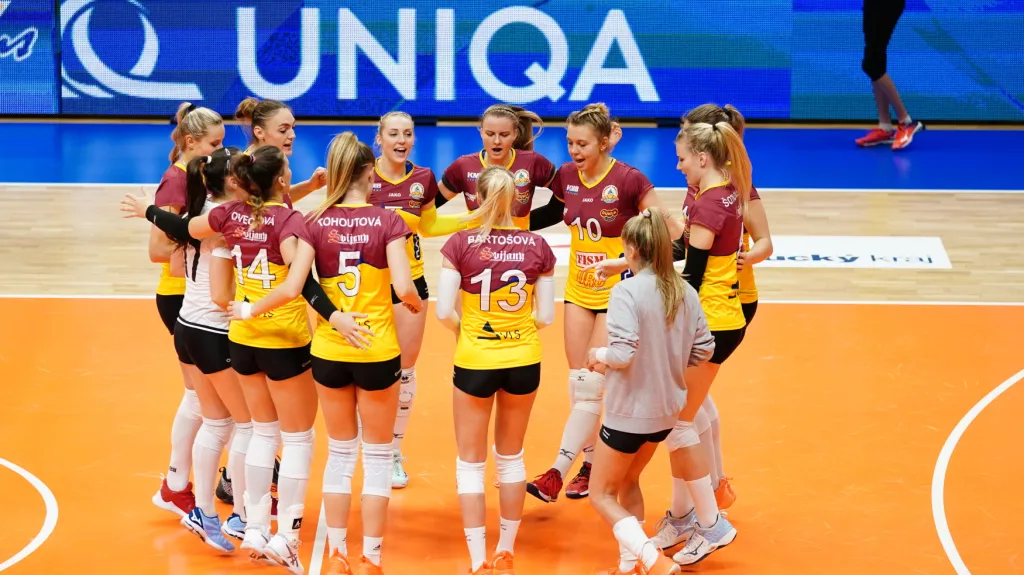 Slavící volejbalistky Liberce