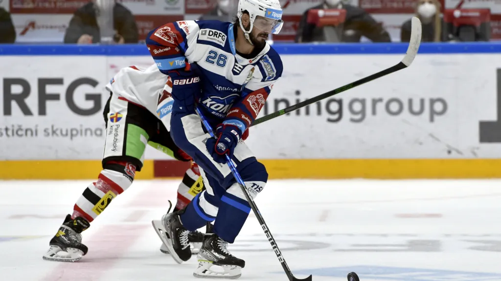 Martin Zaťovič z Brna v utkání s Pardubicemi