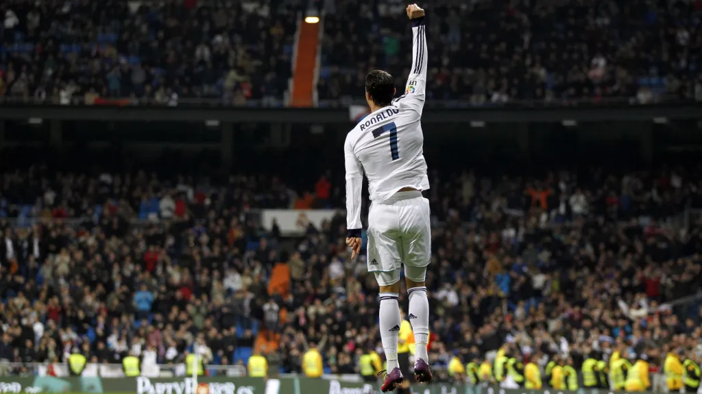 Slavící Cristiano Ronaldo