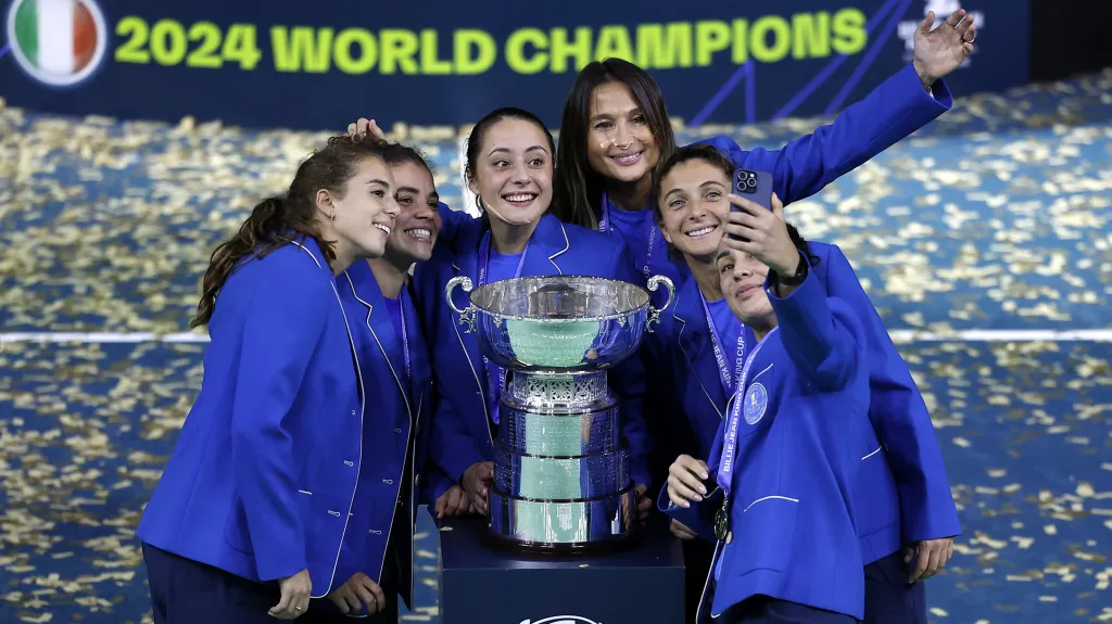 Italské tenistky slaví titul v Poháru B. J. Kingové