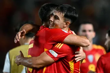 Martín Zubimendi se raduje z branky