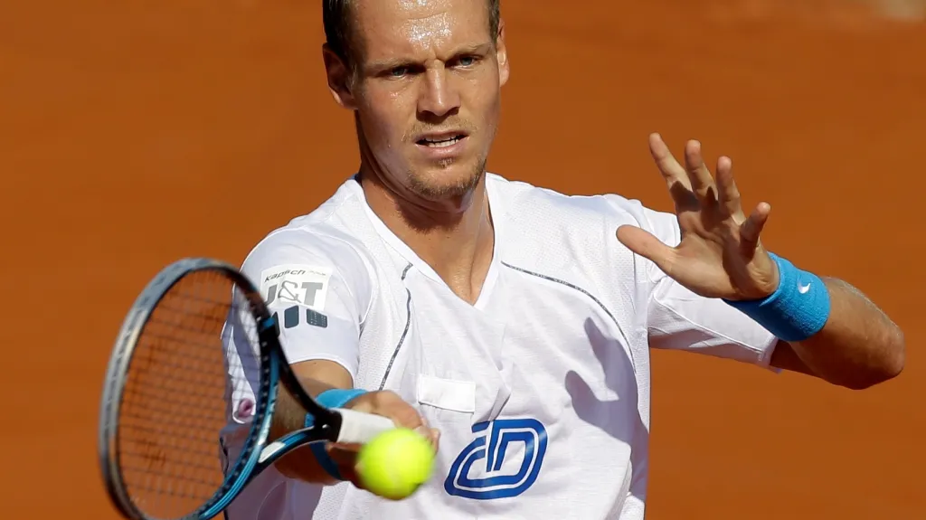 Tomáš Berdych v tréninku před zápasem s Argentinou