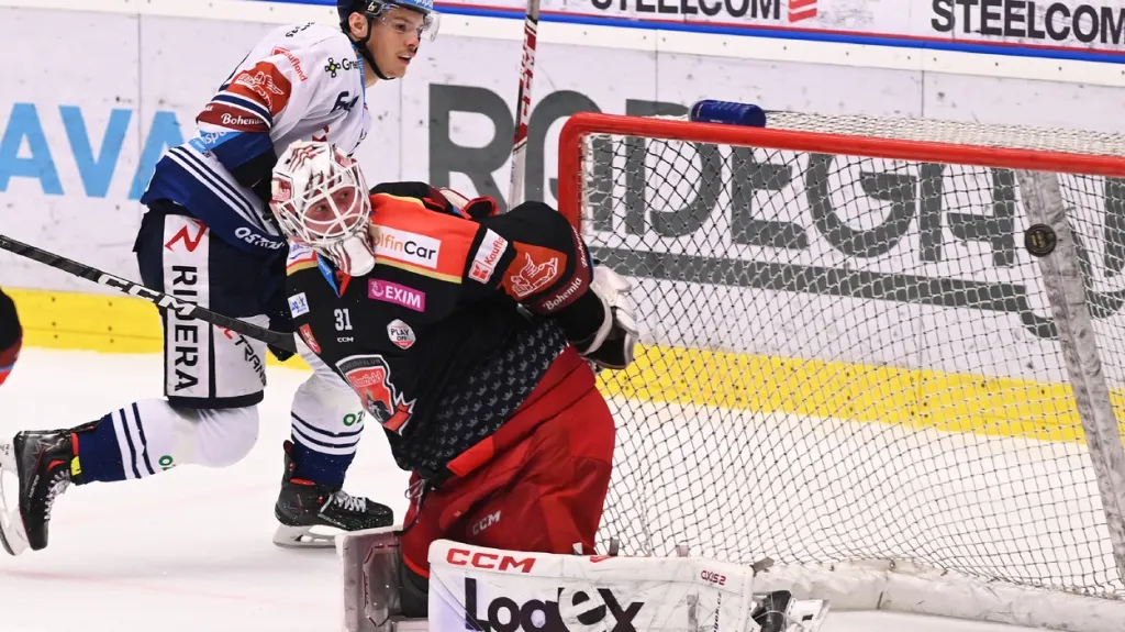 Patrik Koch překonává Henriho Kiviaha