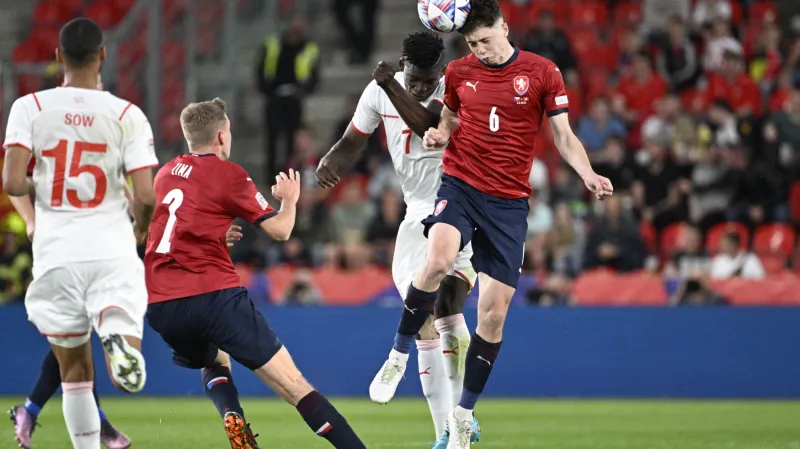 Kádr reprezentace opustil zraněný Krejčí