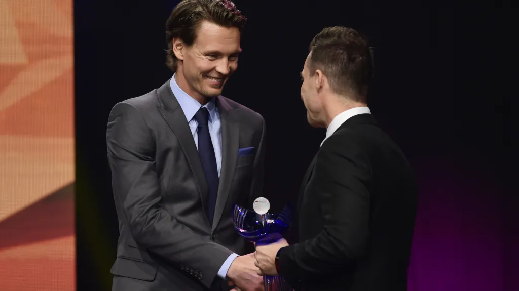 Berdych přijímá v Prostějově ocenění