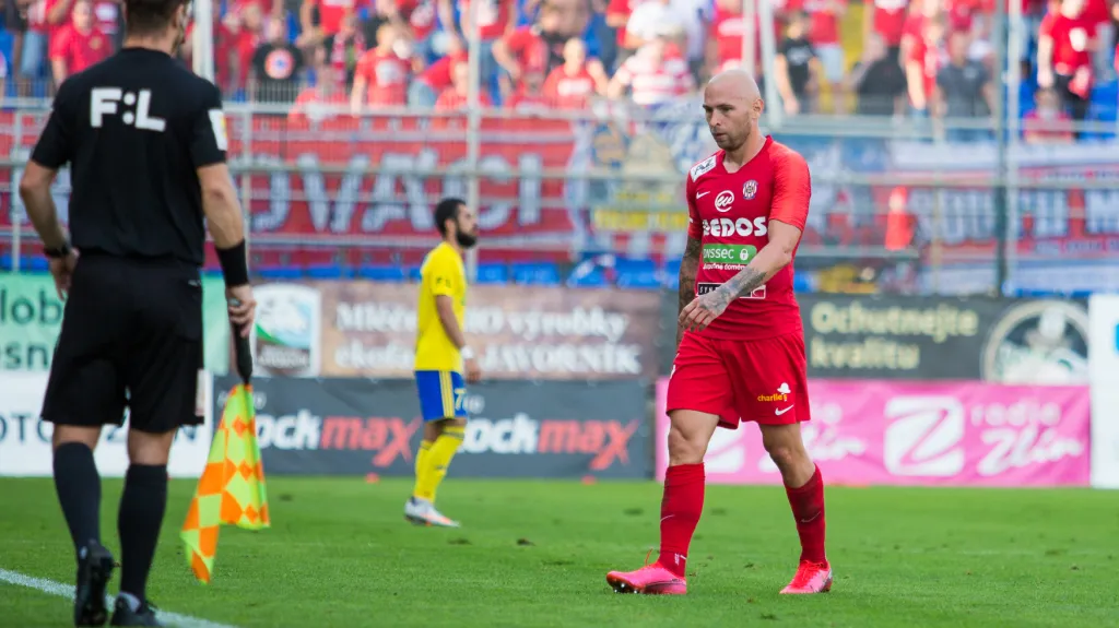 Zklamaný Peter Štepanovský po vyloučení ve Zlíně