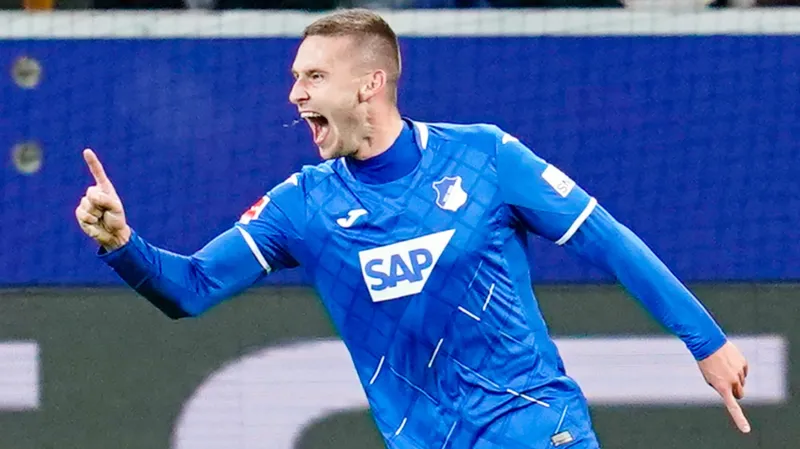 Pavel Kadeřábek slaví gól