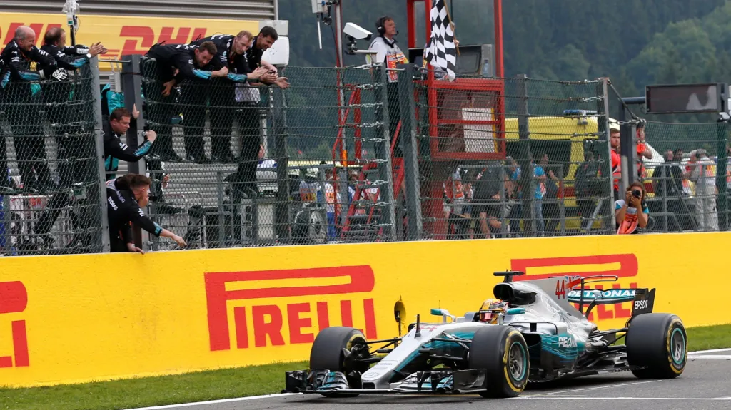 Lewis Hamilton v cíli VC Belgie