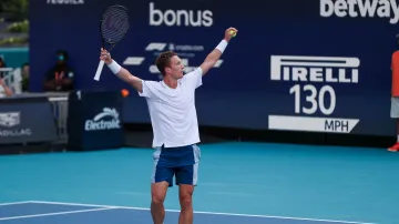 Lehečka v Miami postoupil do finále, vyzve Sinnera