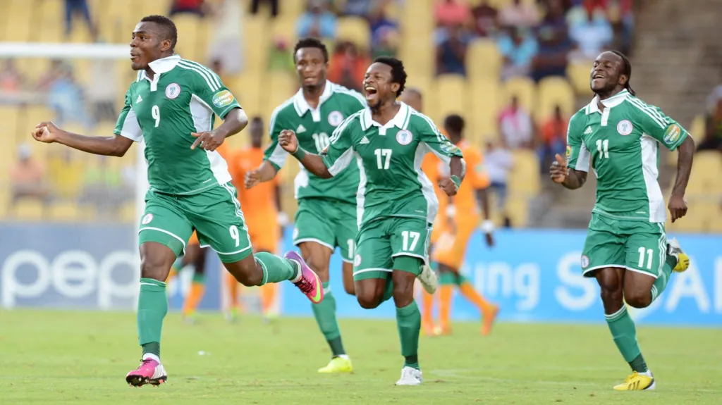 Slavící fotbalisté Nigérie