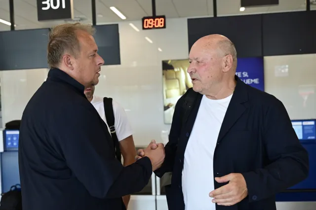 Možná je čas zkusit získat zahraničního trenéra, řekl Trunda