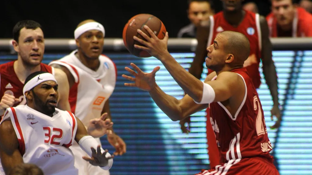 ČEZ Nymburk - Spartak Petrohrad