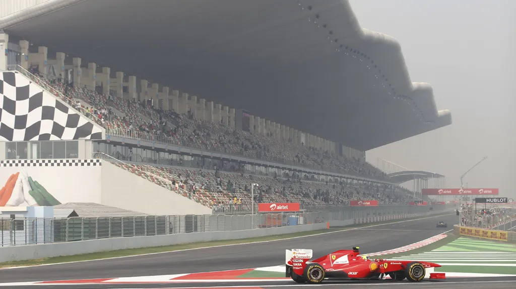 Felipe Massa při tréninku na VC Indie