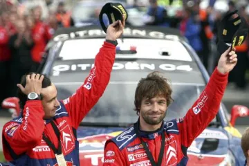 Sebastian Loeb a jeho navigátor Daniel Elena