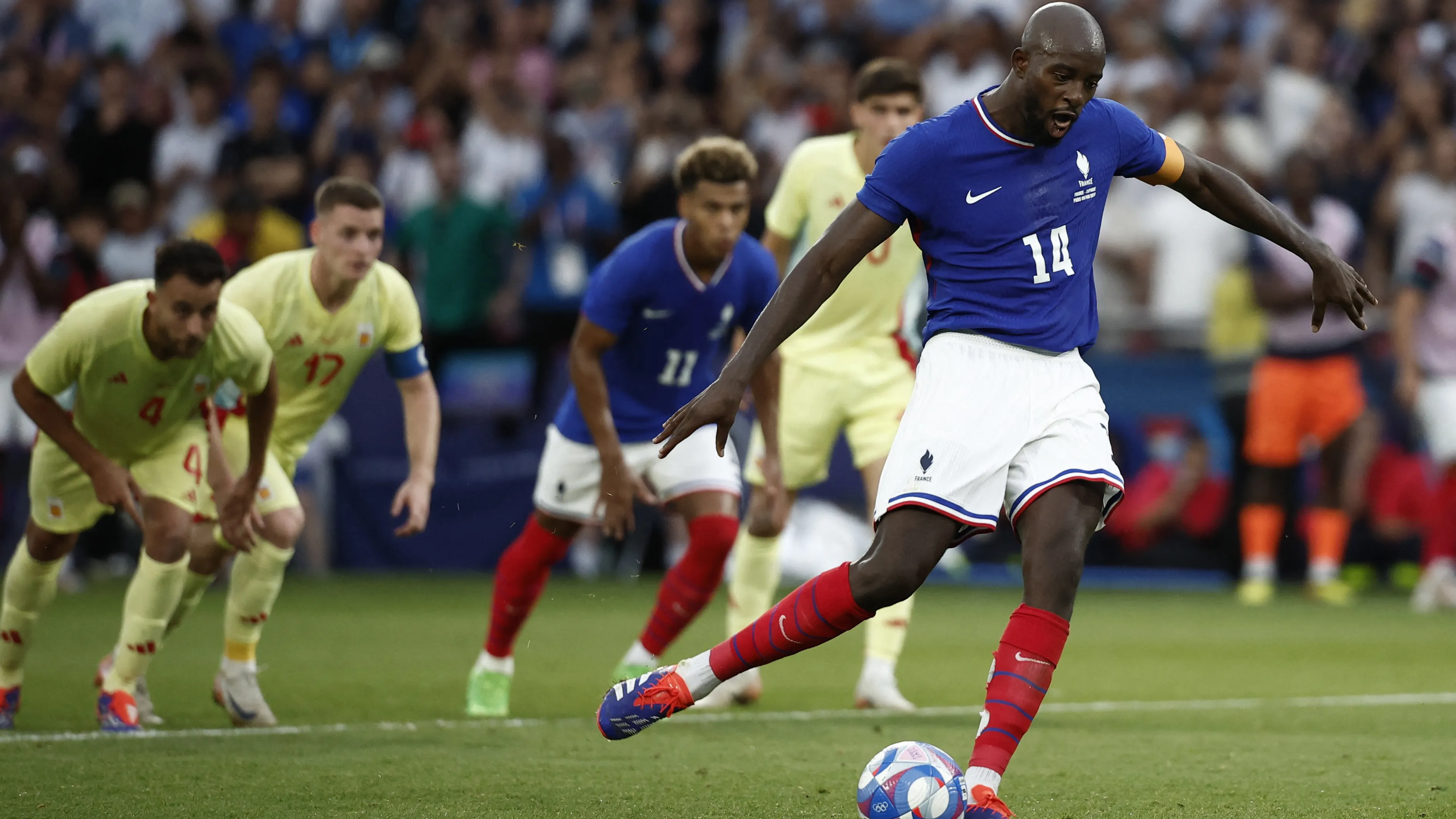 Sestřih fotbalového finále Francie – Španělsko