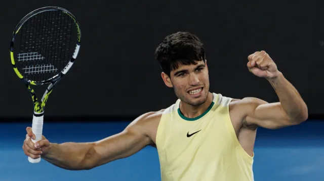 Alcaraz se v premiérovém čtvrtfinále na AO utká se Zverevem