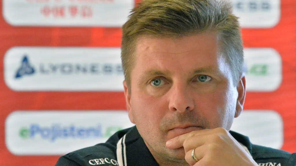 Trenér Slavie Dušan Uhrin ml.