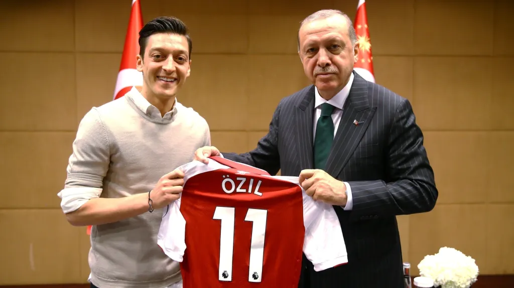 Mesut Özil s tureckým prezidentem Recepem Tayyipem Erdoganem