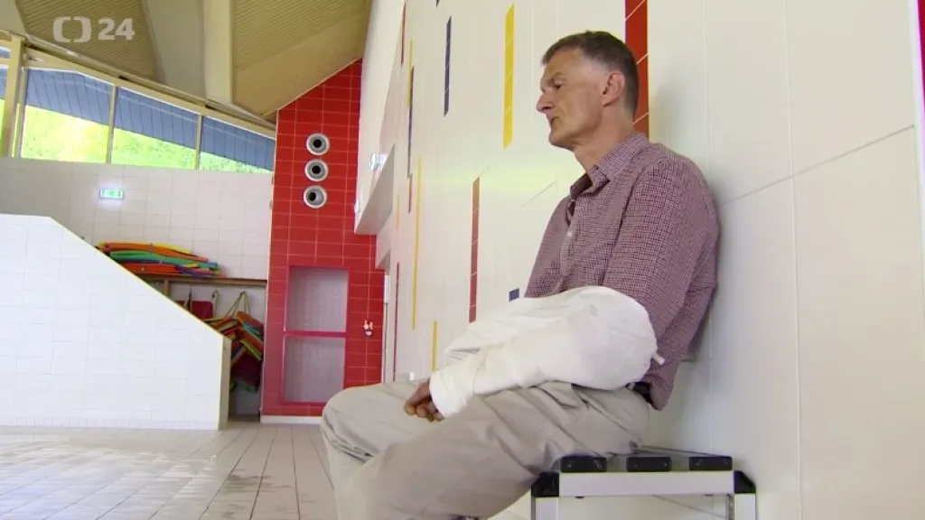 Nevidomý plavec Smrčka řeší v přípravě závažné problémy