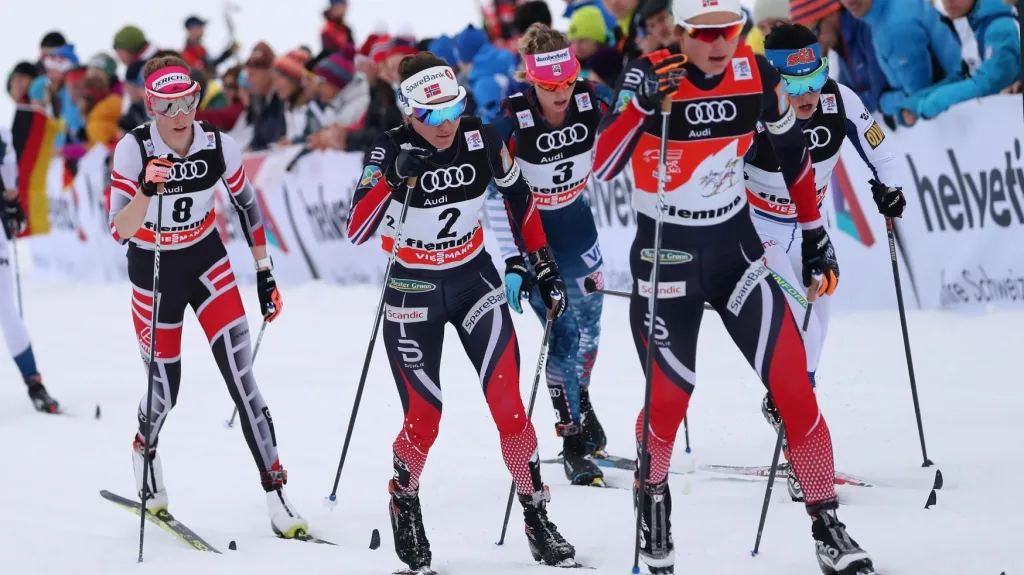 Heidi Wengová na čele závodu